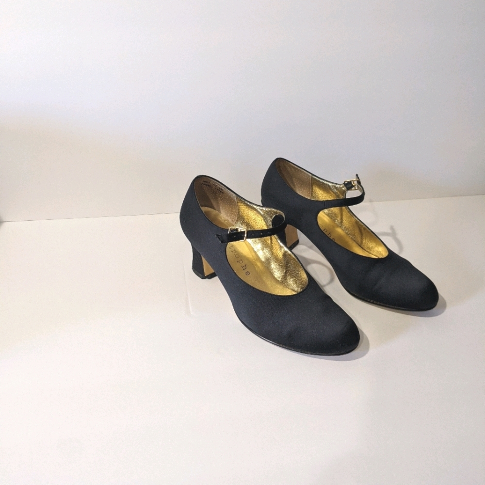 Apostrophe Heels